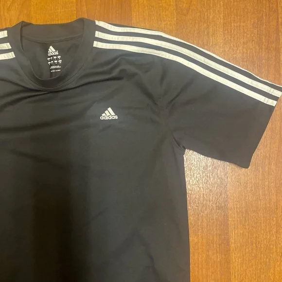 Adidas Black Short Sleeve Tee Classic Athletic Wear - Picture 7 of 14